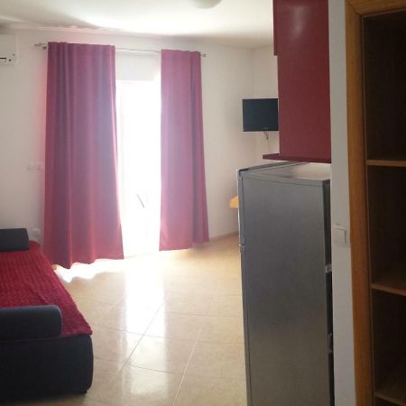Apartmani Luna Novalja Exterior foto