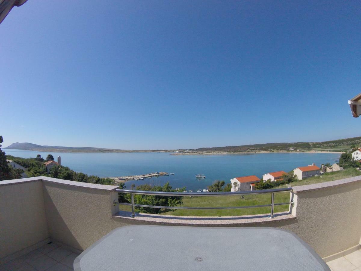 Apartmani Luna Novalja Exterior foto